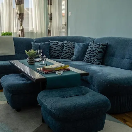 Apartment Ariazapartment Spacious Family & Homeoffice Friendly Burgas