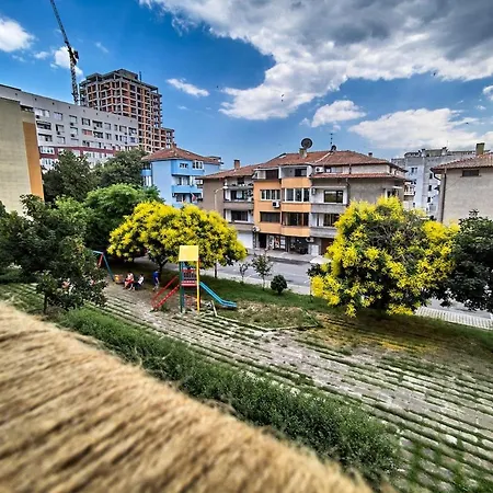 Apartment Ariazapartment Spacious Family & Homeoffice Friendly Burgas