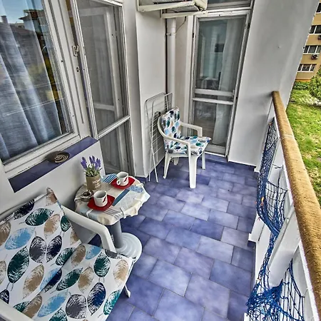 Ariazapartment Spacious Family & Homeoffice Friendly Apartment